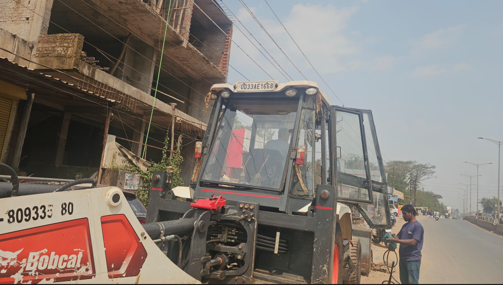 BOBCAT BACKHOE B900 2022