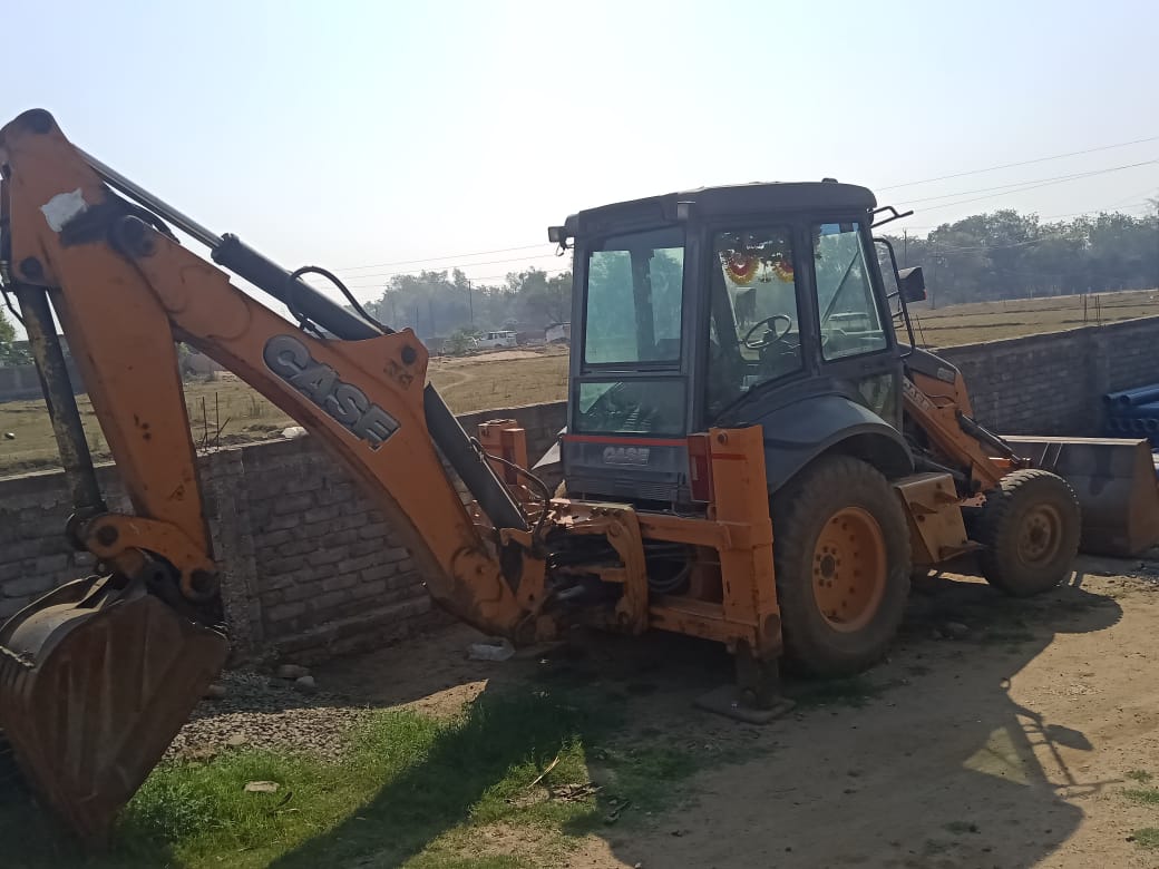 CASE BACKHOE 851 HD 2014