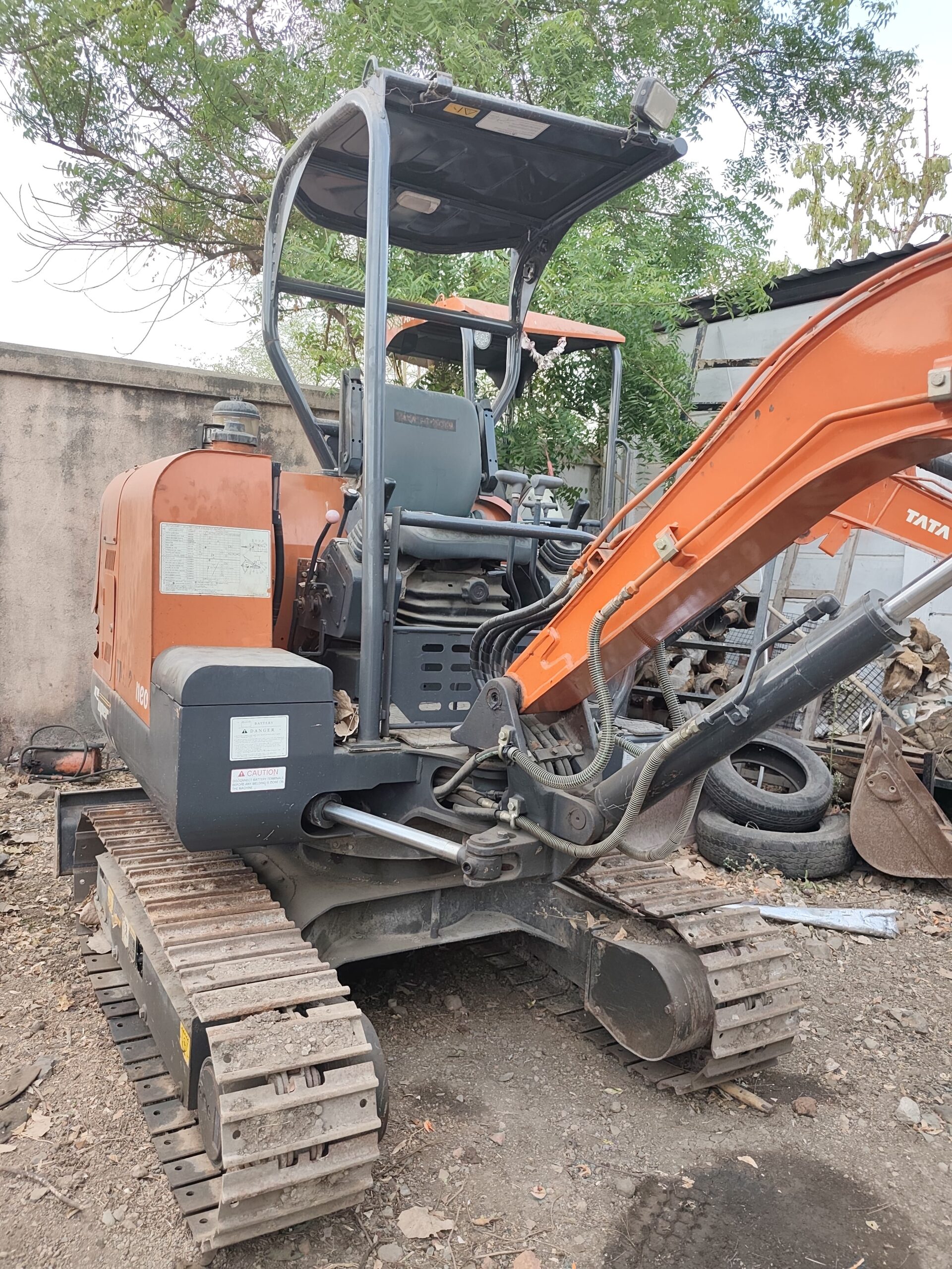 TATA HITACHI CRAWLER CRANE TMX 20 2023