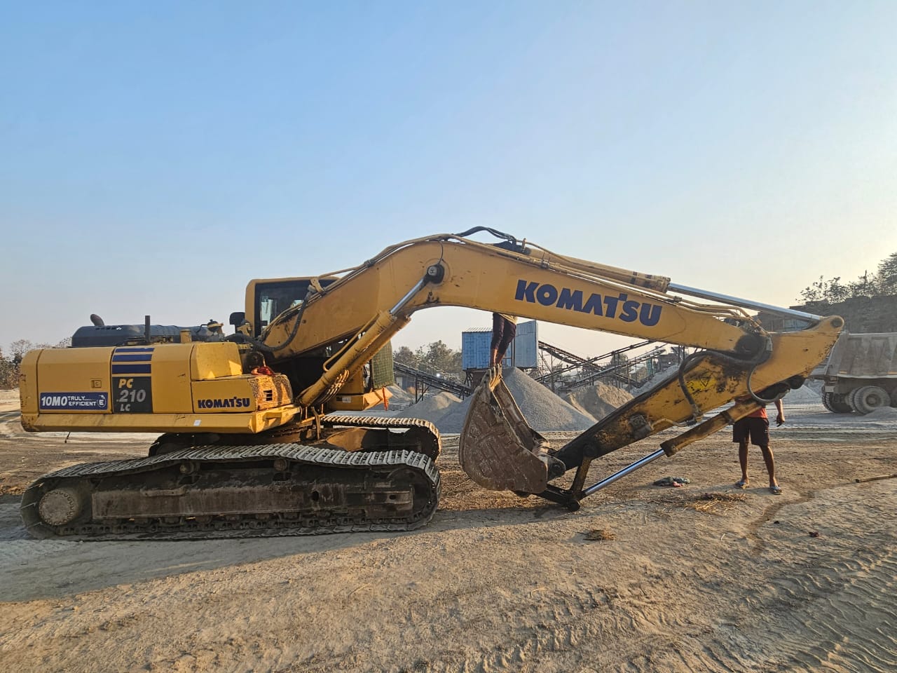 KOMATSU EXCAVATORS PC210 10 MO 2020
