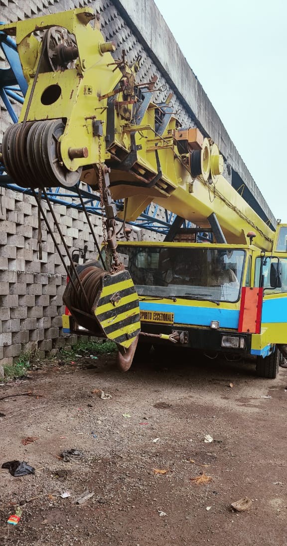 MARCHETTI ALL TERRAIN CRANE MTK 1005 II 2012