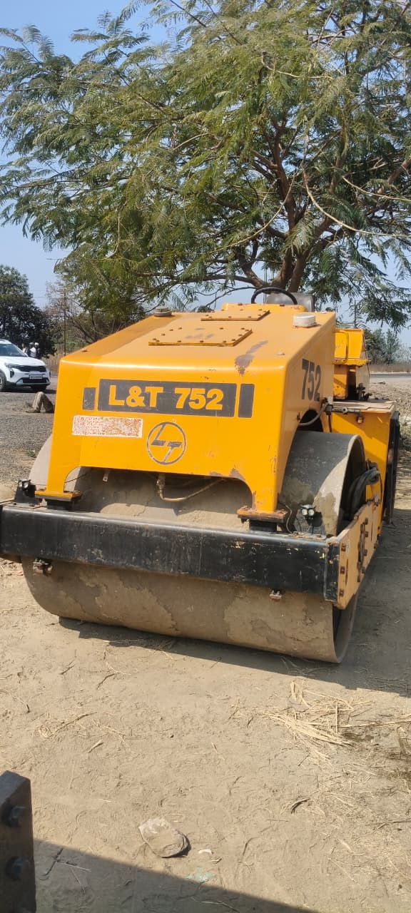 L&T DOUBLE DRUM ROLLER 752 2011