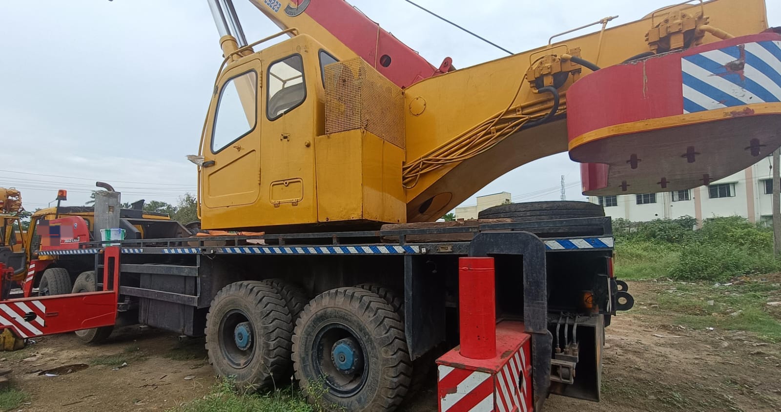 ZOOMLION TRUCK CRANE 60 TON QY60 2019