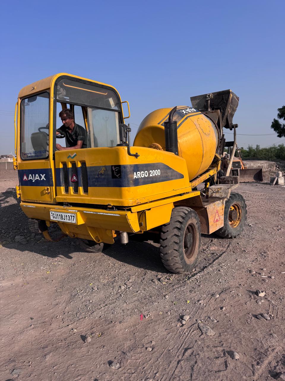 AJAX FIORI MIXER TRUCK ARGO 2000 2020