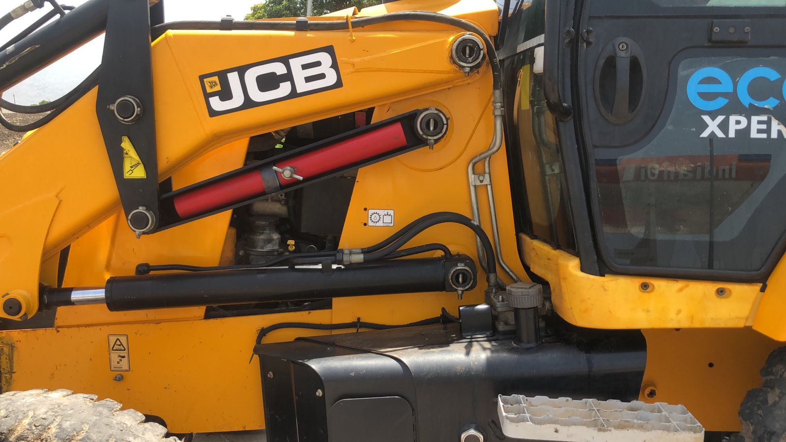 JCB BACKHOES 3DX 2023