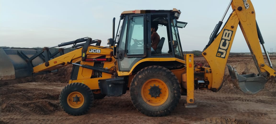 JCB BACKHOES 3DX 2023