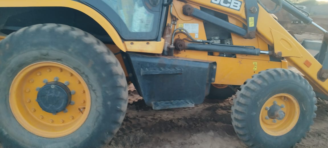 JCB BACKHOE 3DX 2021
