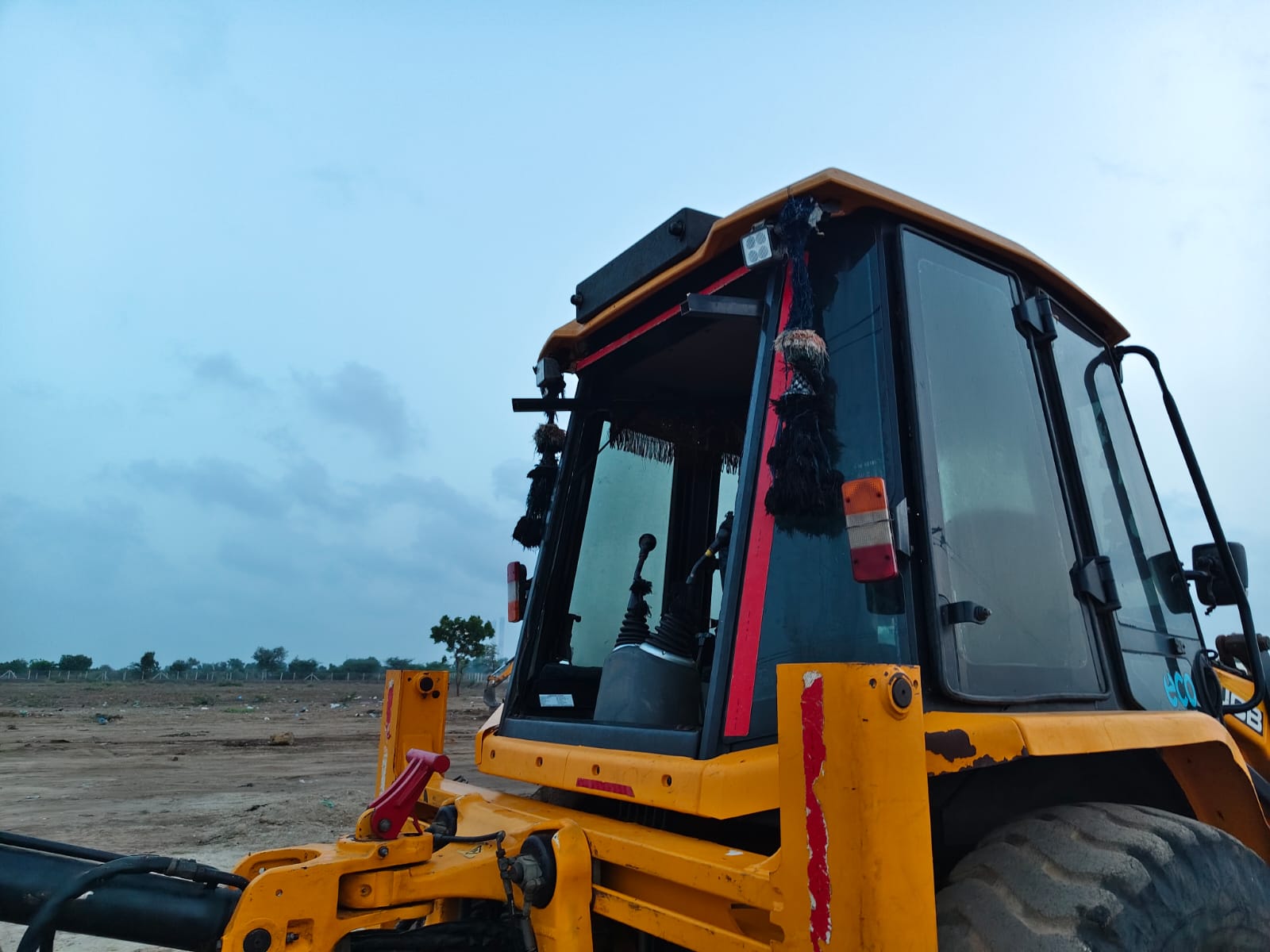 JCB BACKHOE 3DX 2023