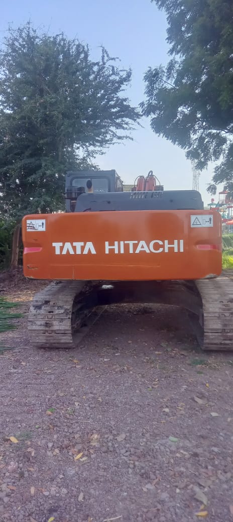 TATA HITACHI EXCAVATOR EX 210 2022