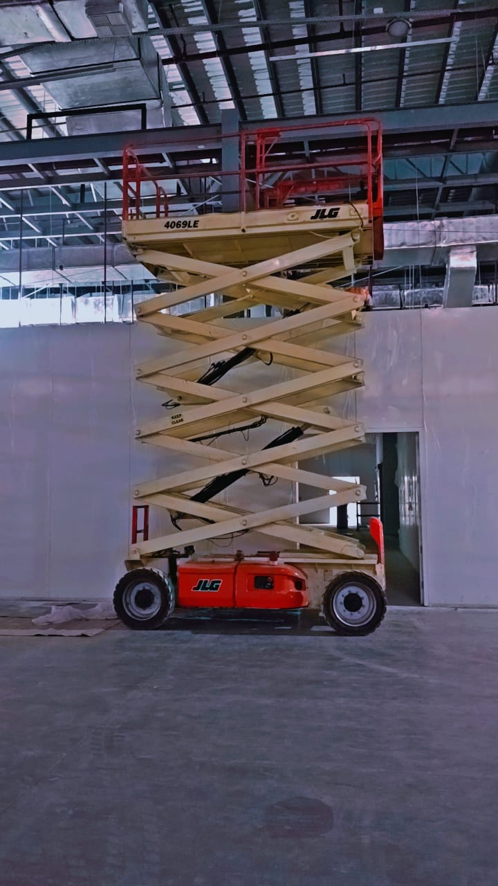 JLG 4069 2010 ELECTRIC