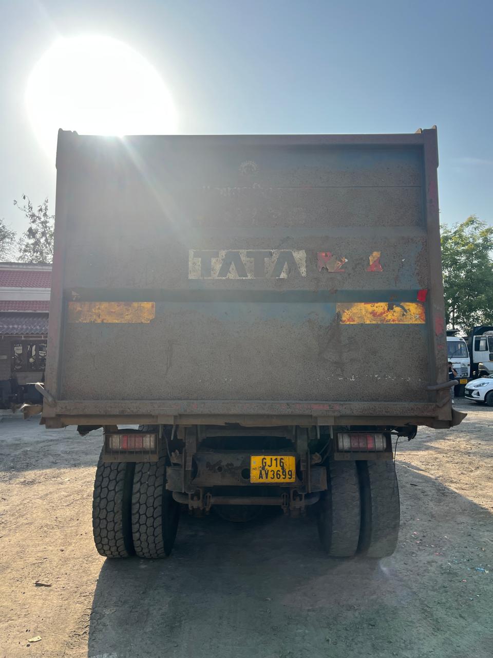 TATA SINGA DUMP TRUCK 4825.TK 2021