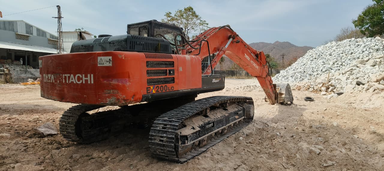 TATA HITACHI EXCAVATOR EX200LC 2022
