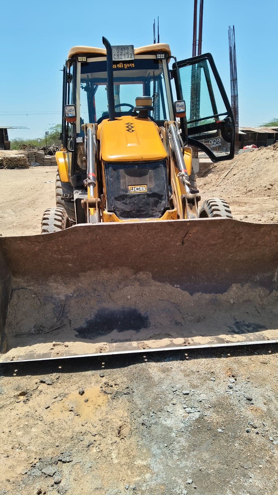 JCB BACKHOE 3DX 2017