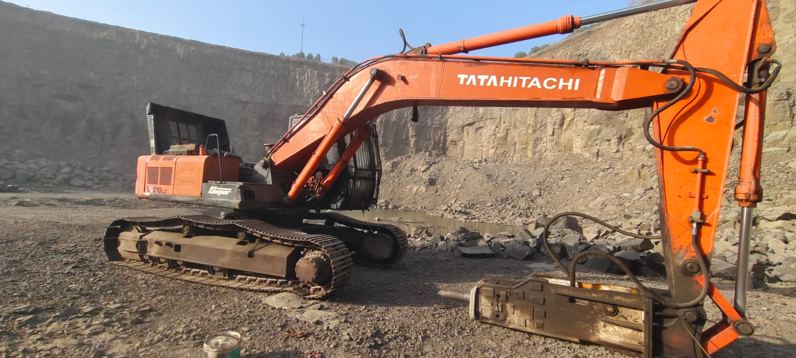 TATA HITACHI EXCAVATOR EX210 2018