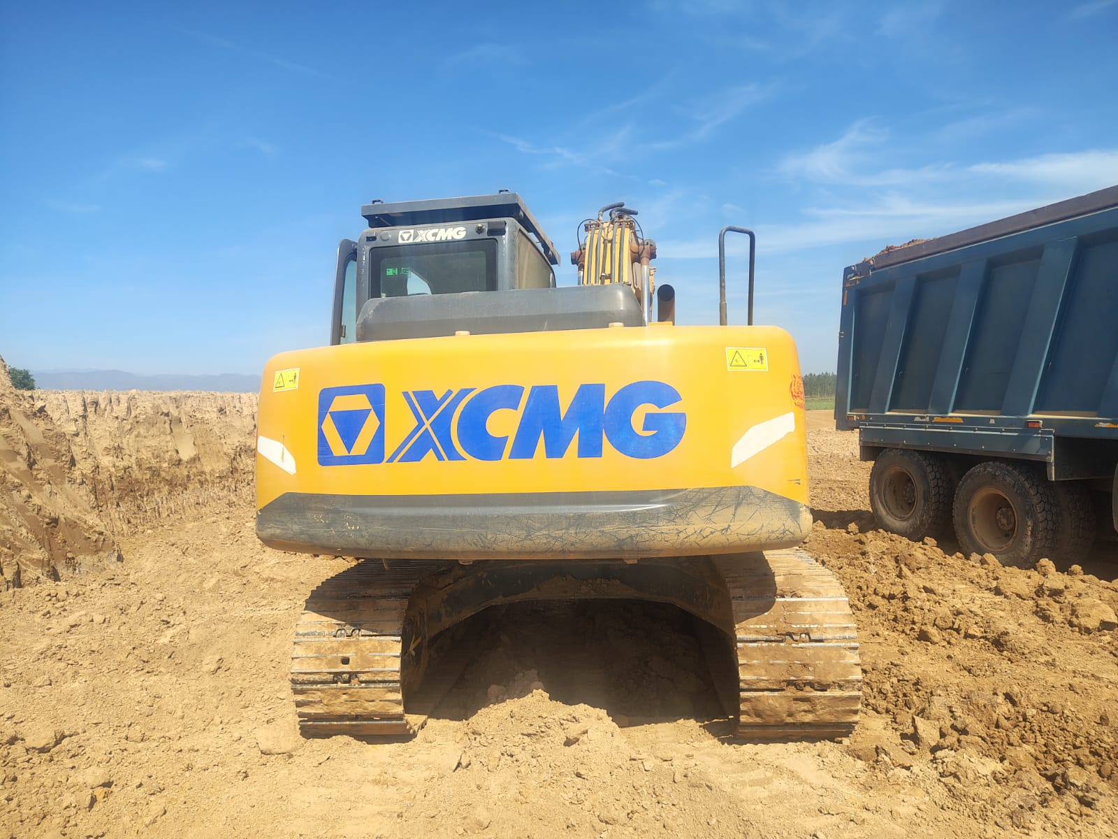 XCMG EXCAVATOR XR140I 2022