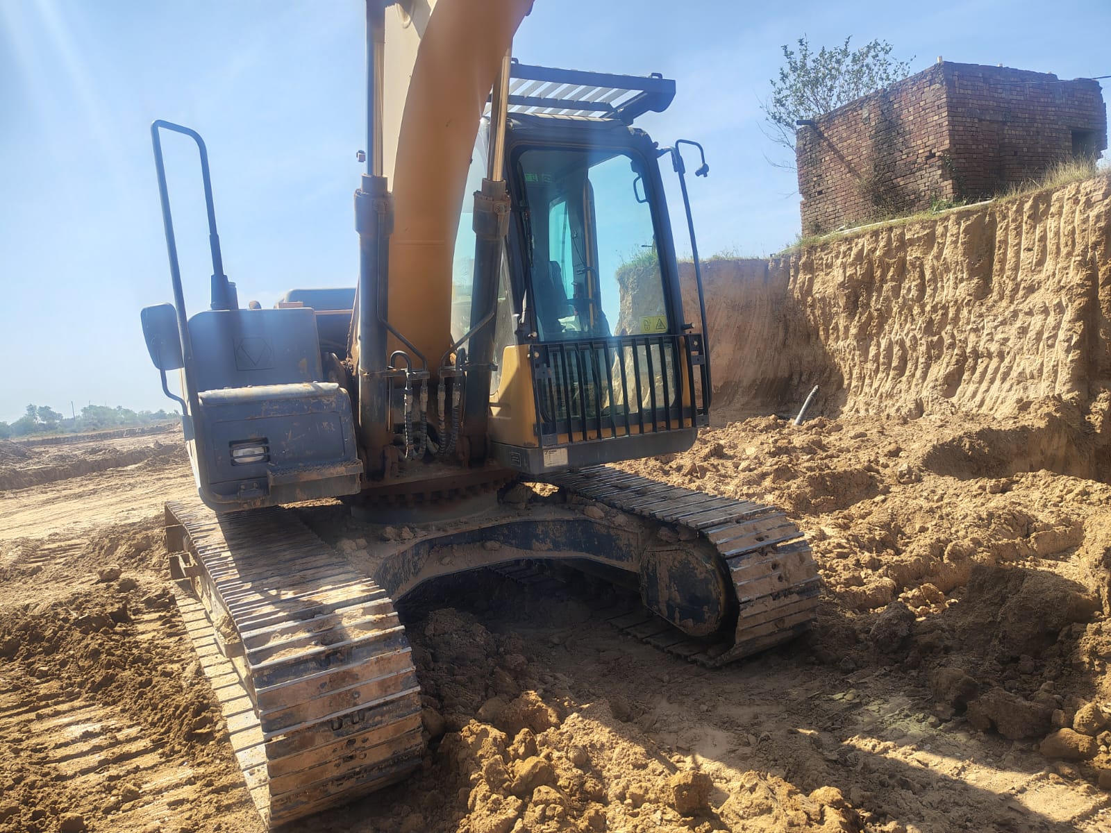 XCMG EXCAVATOR XR140I 2022
