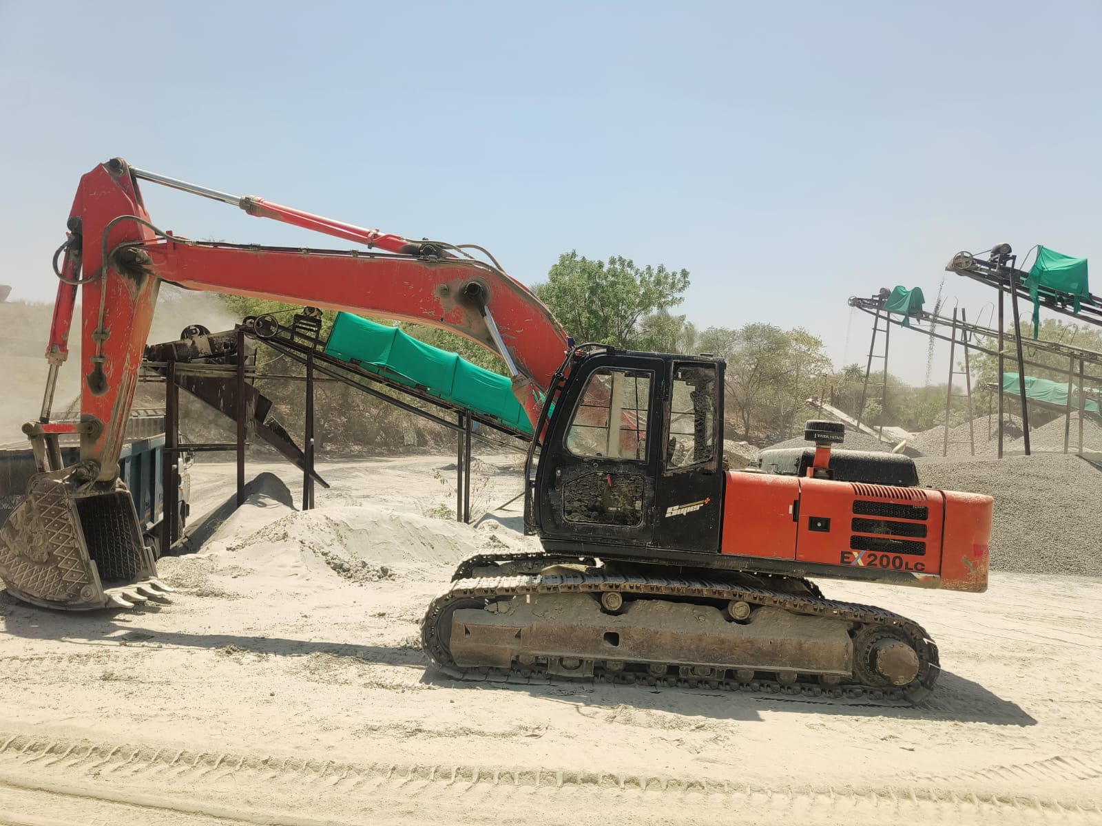 TATA HITACHI EXCAVATOR EX 200 2021