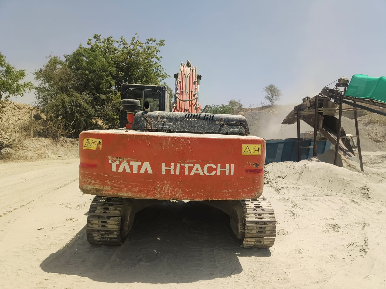 TATA HITACHI EXCAVATOR EX 200 2021
