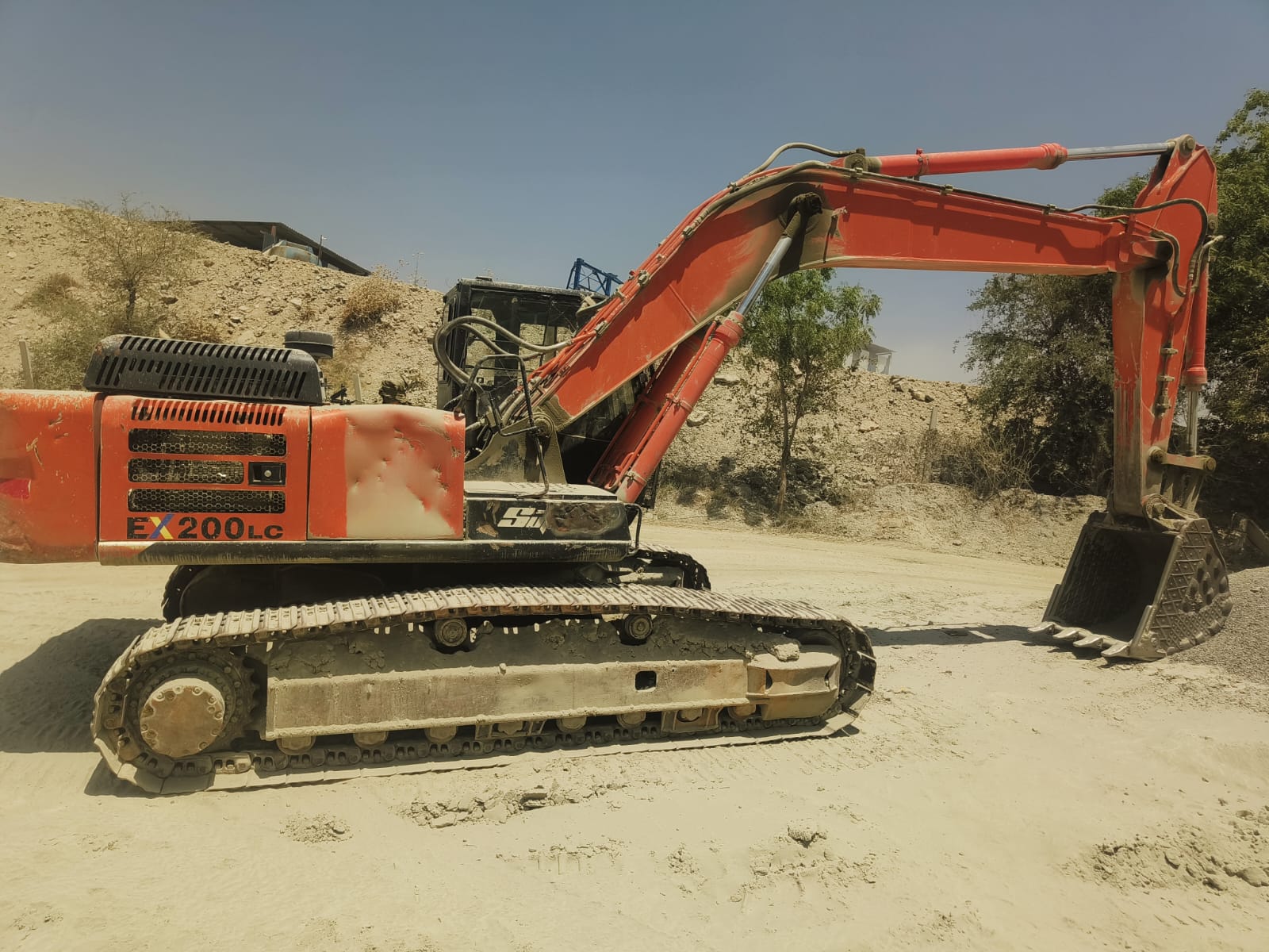 TATA HITACHI EXCAVATOR EX 200 2021