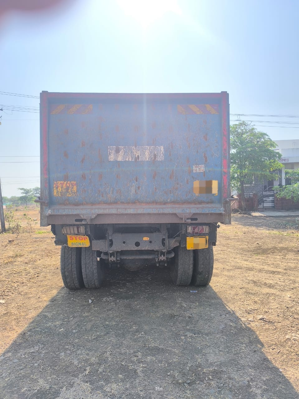 TATA SIGNA DUMP TRACK 2830.K 2024