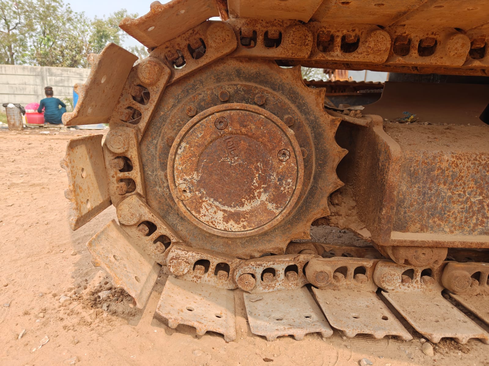 TATA HITACHI EXCAVATOR EX 70 2012