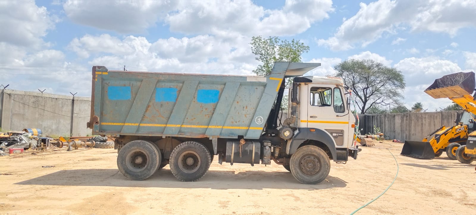 TATA SINGA DUMP TRUCK 2823.TK 2024