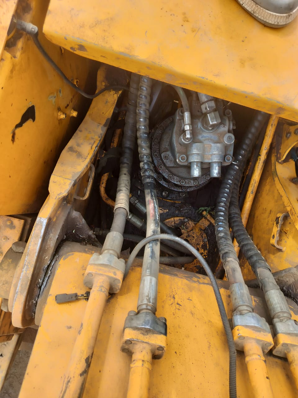 JCB EXCAVATOR JS215 2021