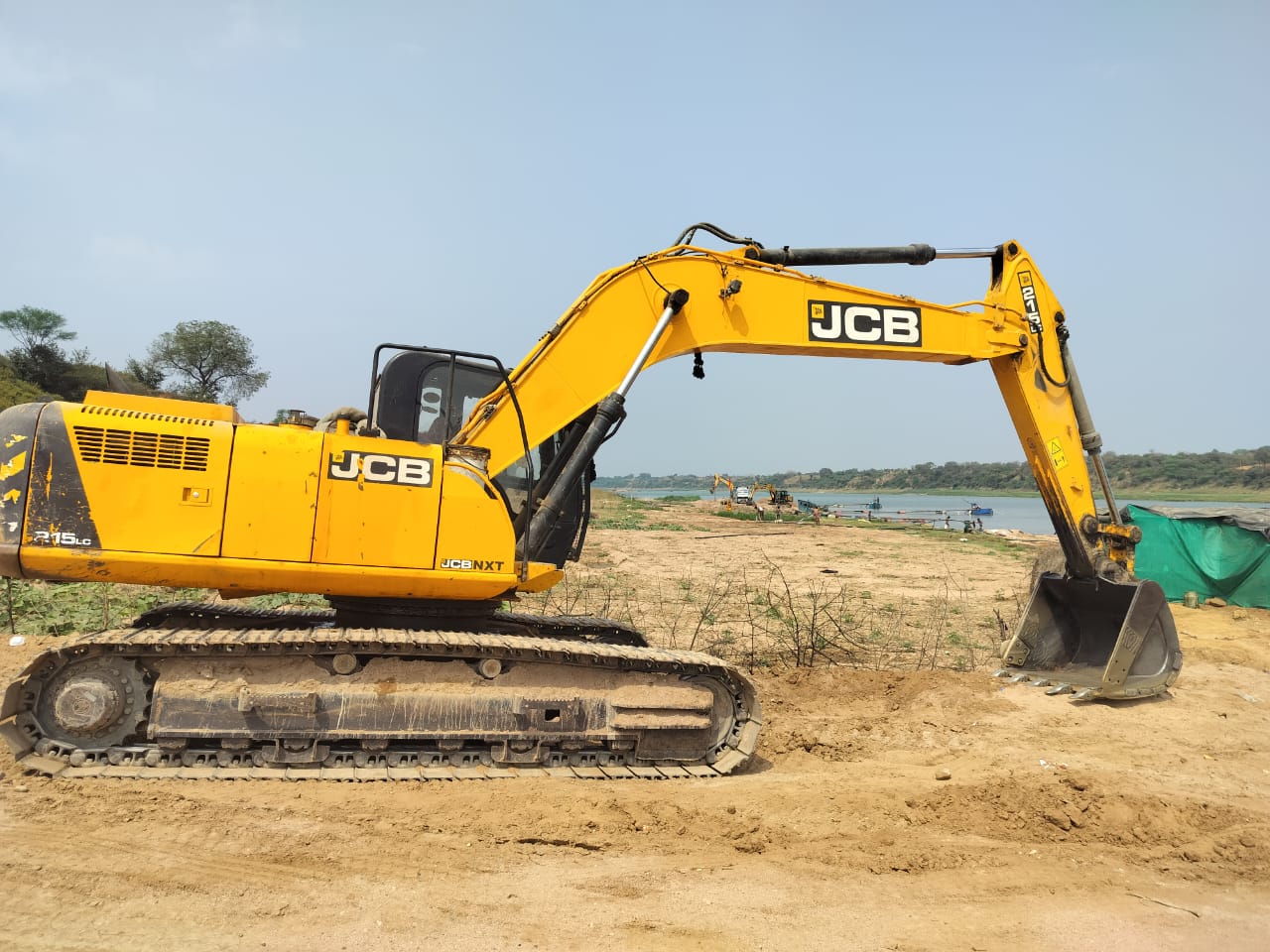 JCB EXCAVATOR JS215 2021