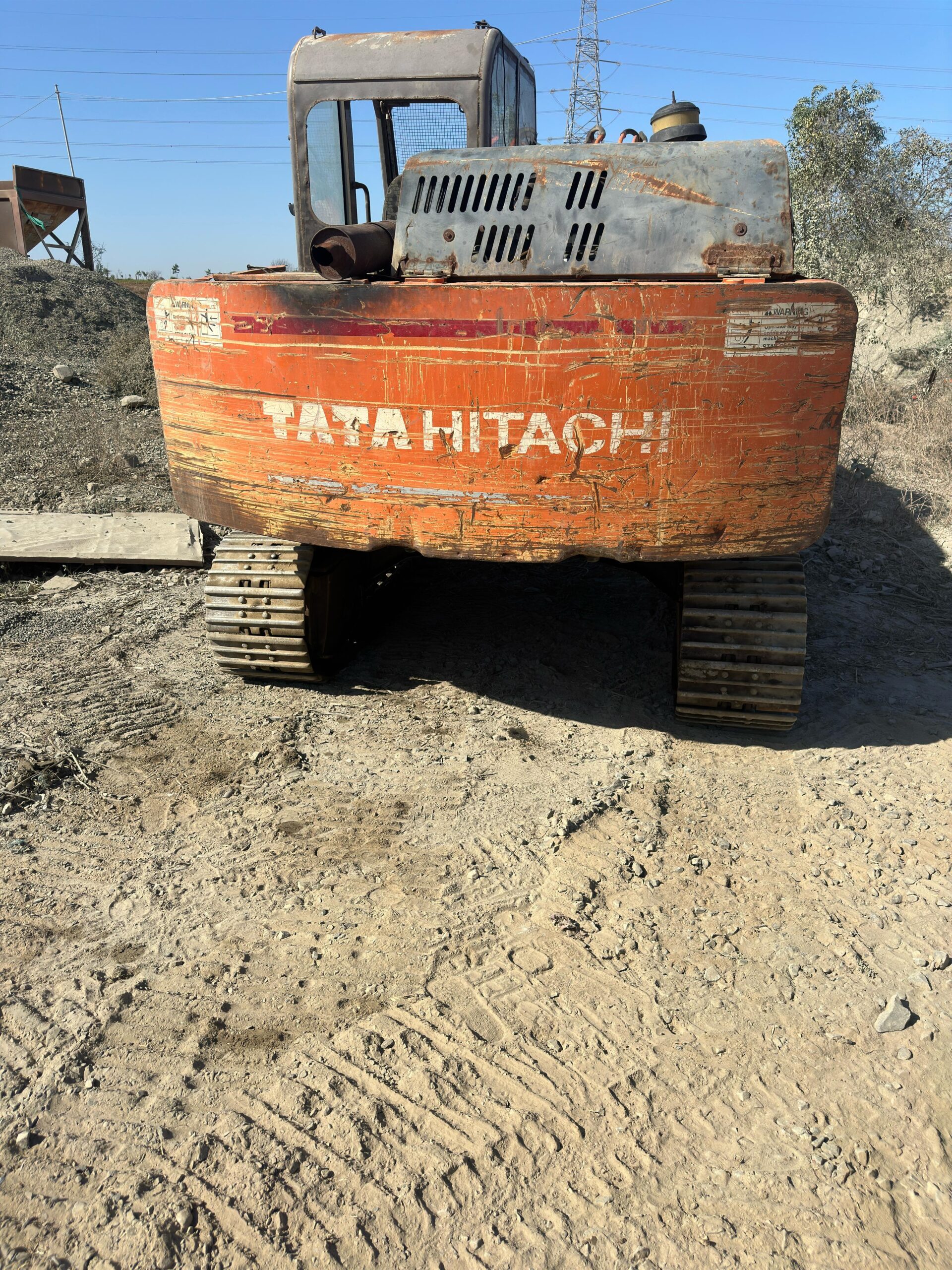 TATA HITACHI EXCAVATOR EX 110 2010
