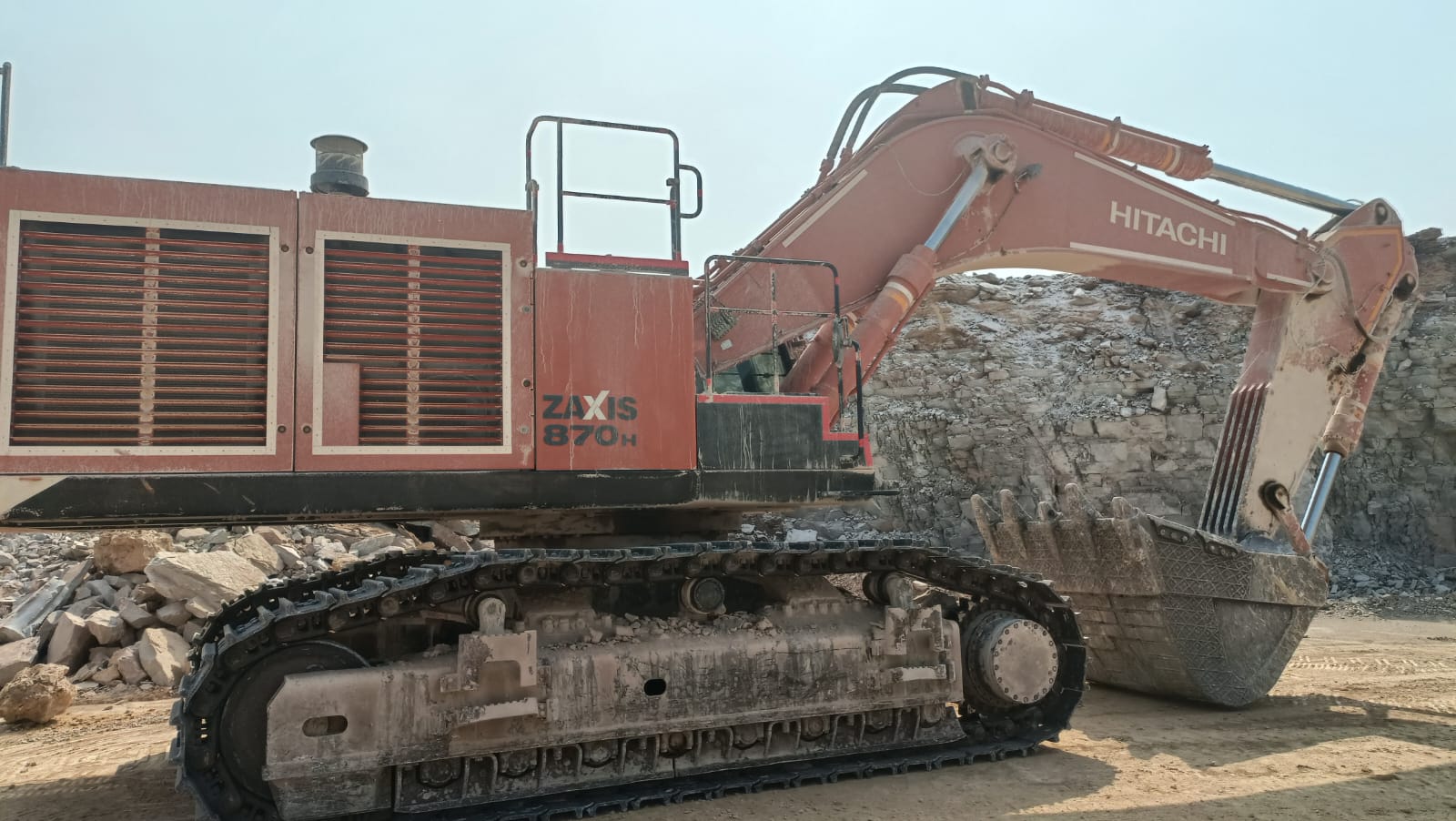 TATA HITACHI EXCAVATOR ZAXIS 870H 2021