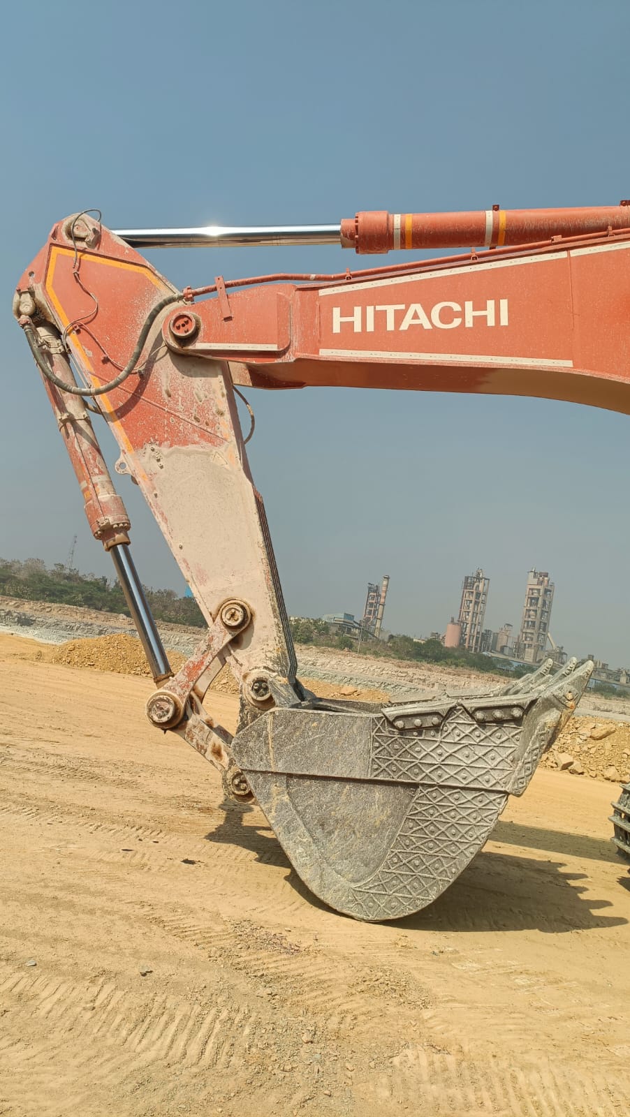 TATA HITACHI EXCAVATOR ZAXIS 870H 2021