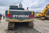 HYUNDAI EXCAVATOR R210E 2022