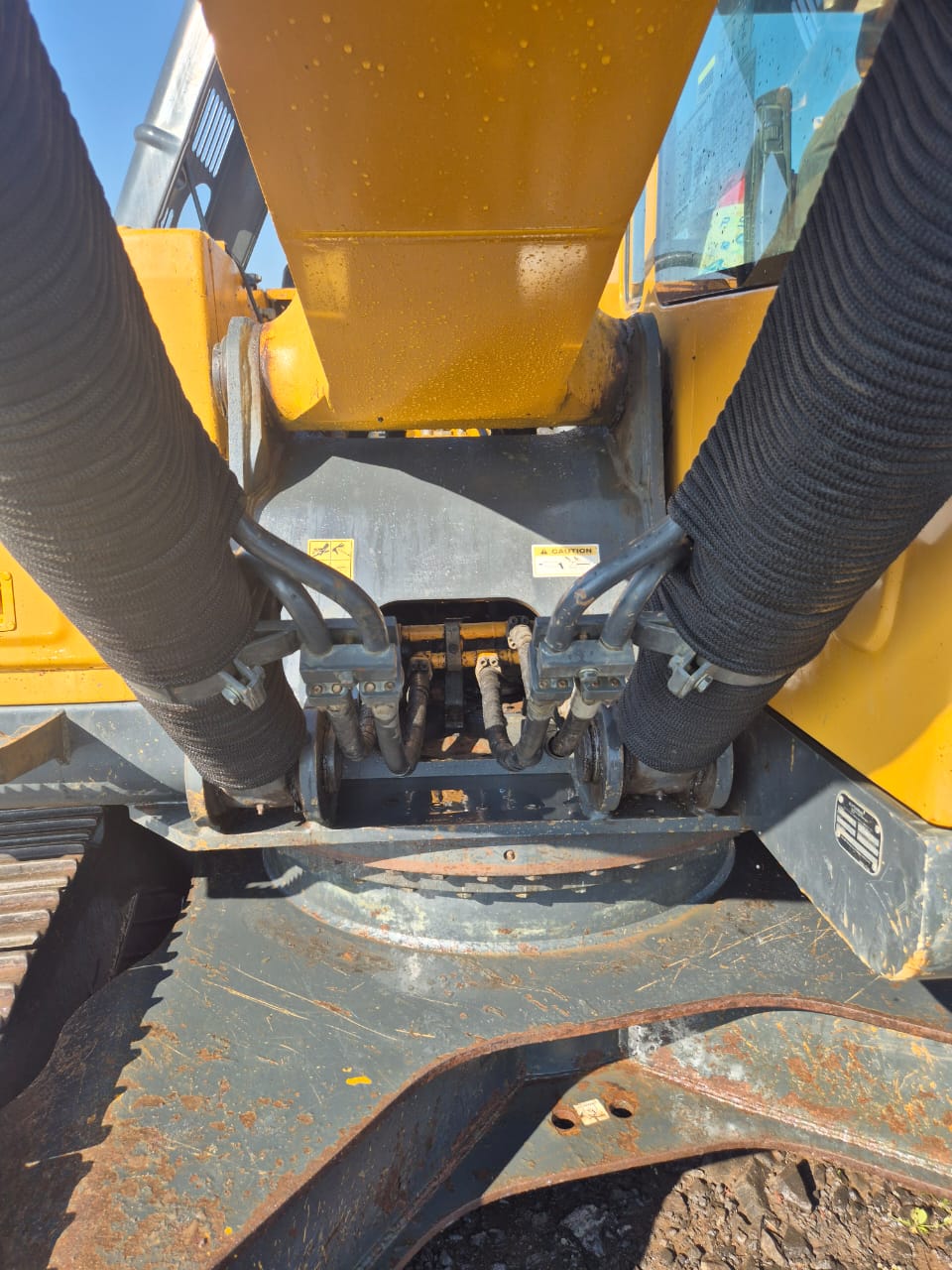 HYUNDAI EXCAVATOR R215 SMART 2020