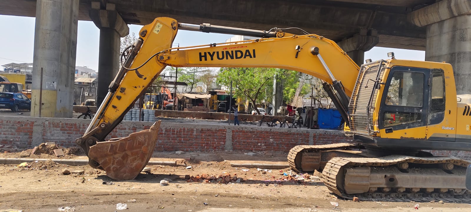 HYUNDAI EXCAVATOR R215 SMART 2018