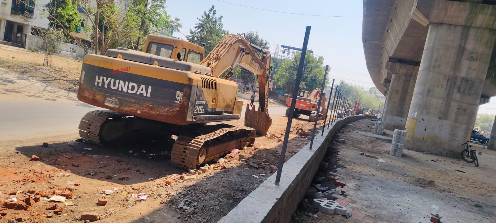 HYUNDAI EXCAVATOR R215 SMART 2018