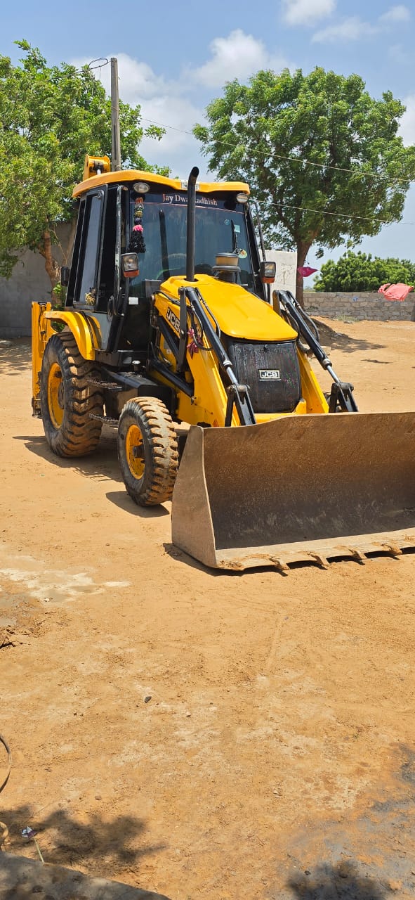 JCB BACKHOE 3DX 2018