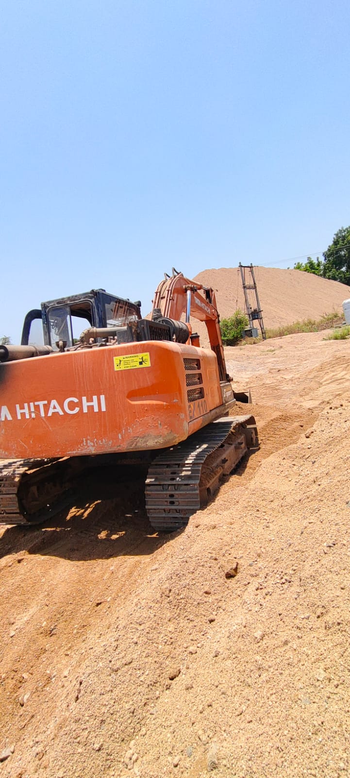 TATA HITACHI EXCAVATOR EX110 2019