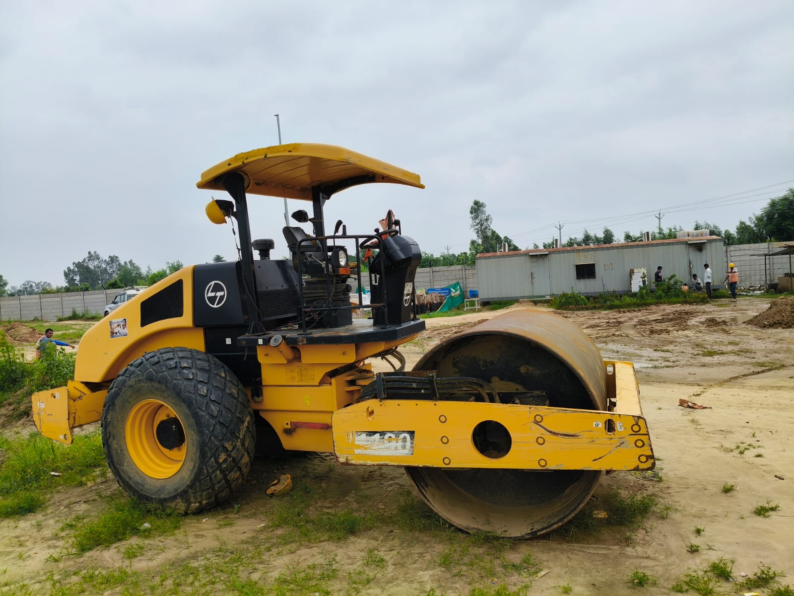 L&T SINGLE DRUM ROLLER 1190 2020
