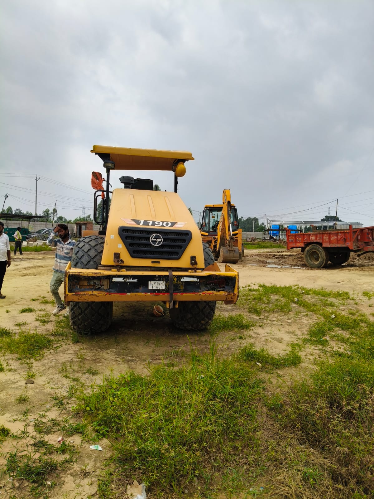 L&T SINGLE DRUM ROLLER 1190 2020