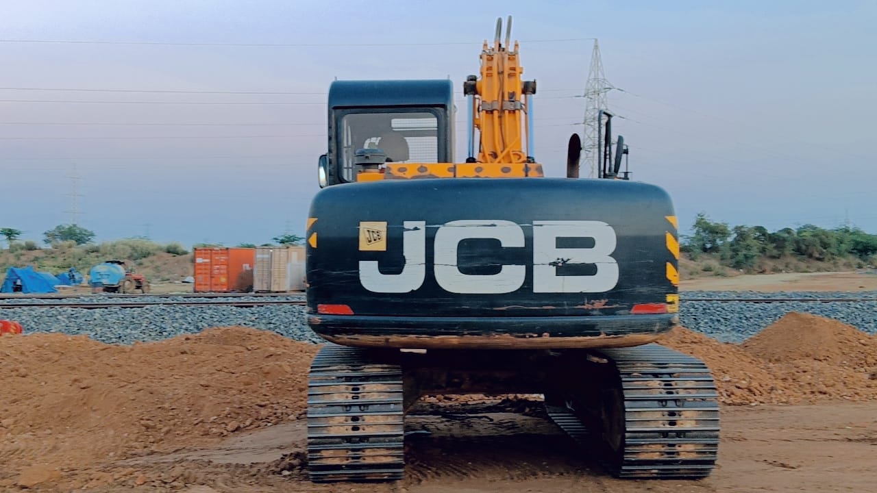 JCB EXCAVATOR JS150 2022