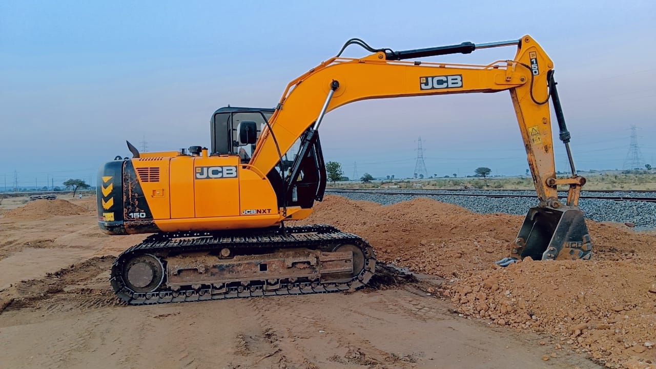 JCB EXCAVATOR JS150 2022