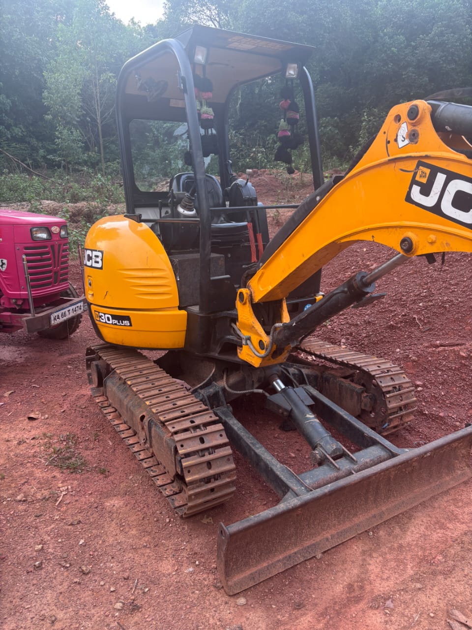 JCB EXCAVATOR MINI 30 PLUS 2022