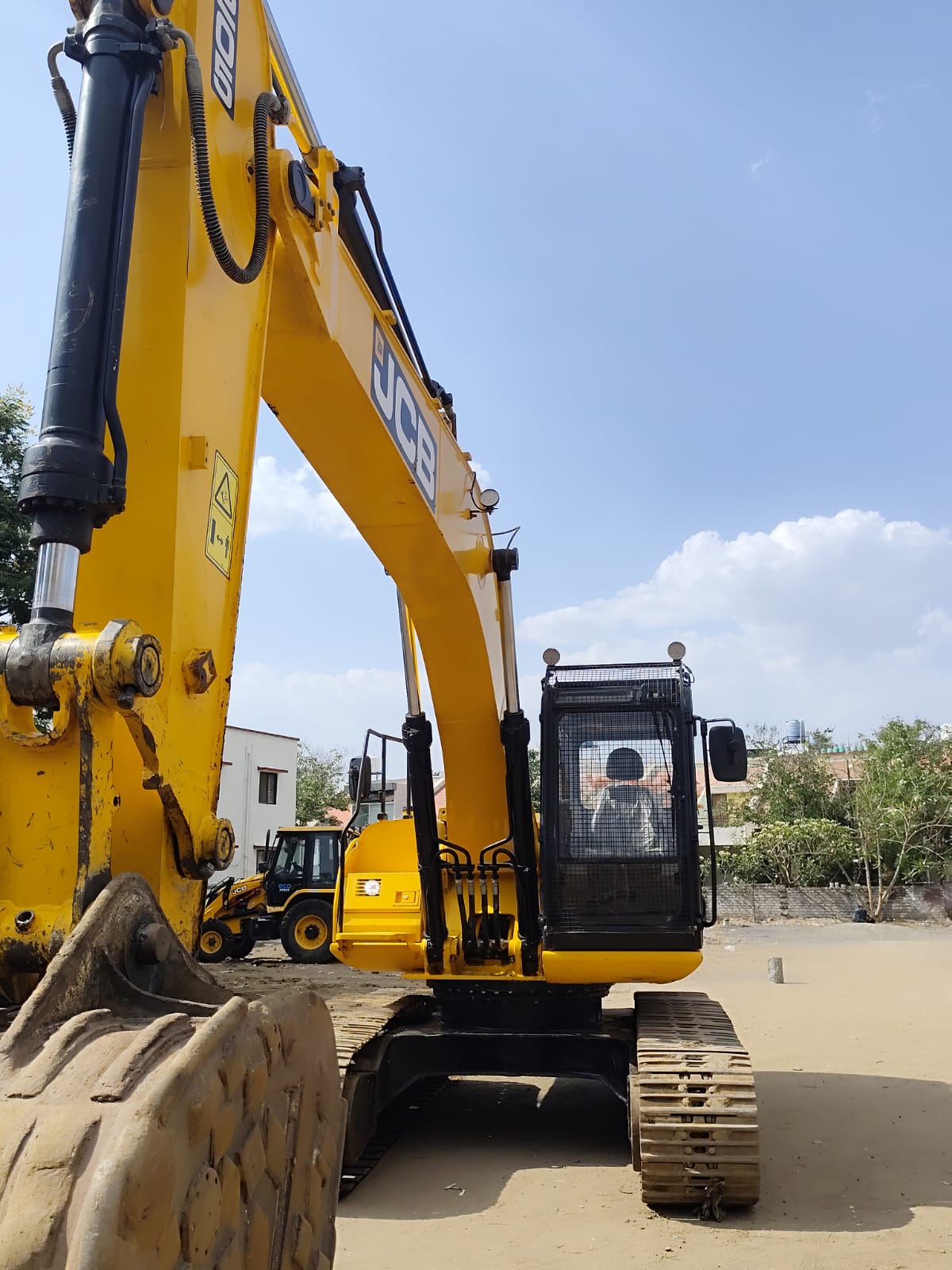 JCB EXCAVATOR JS205 2024