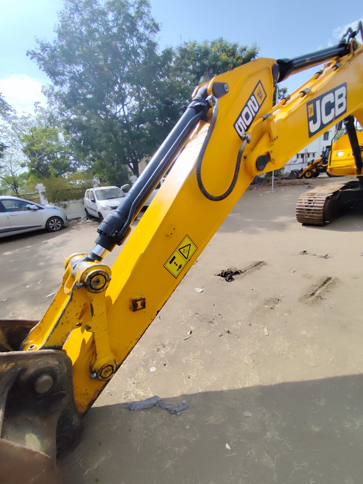 JCB EXCAVATOR JS205 2024