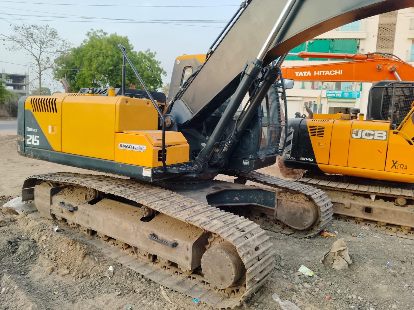 HYUNDAI EXCAVATOR R215 2022