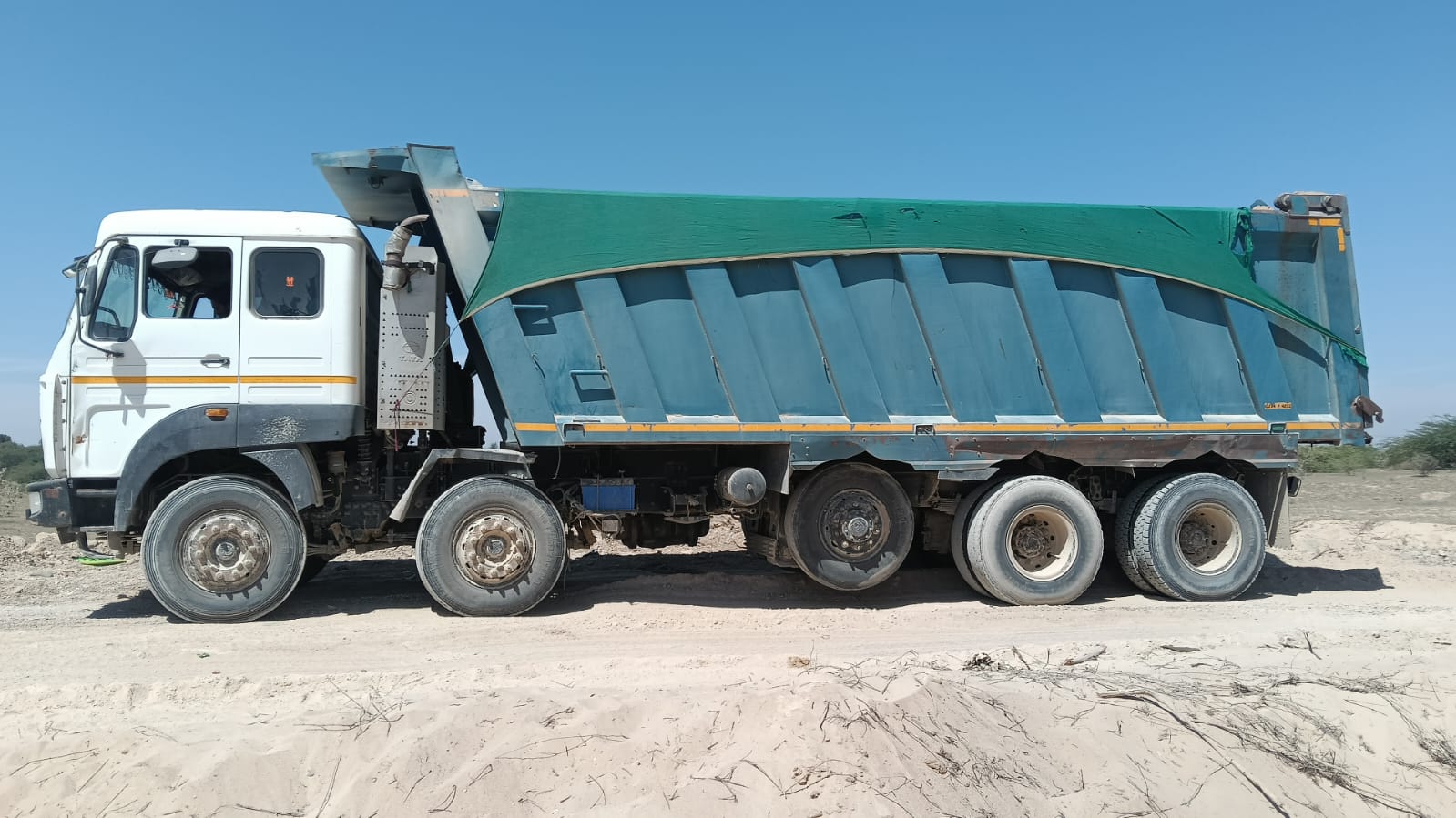 TATA SIGNA DUMP TRUCK 4825.TK 2023