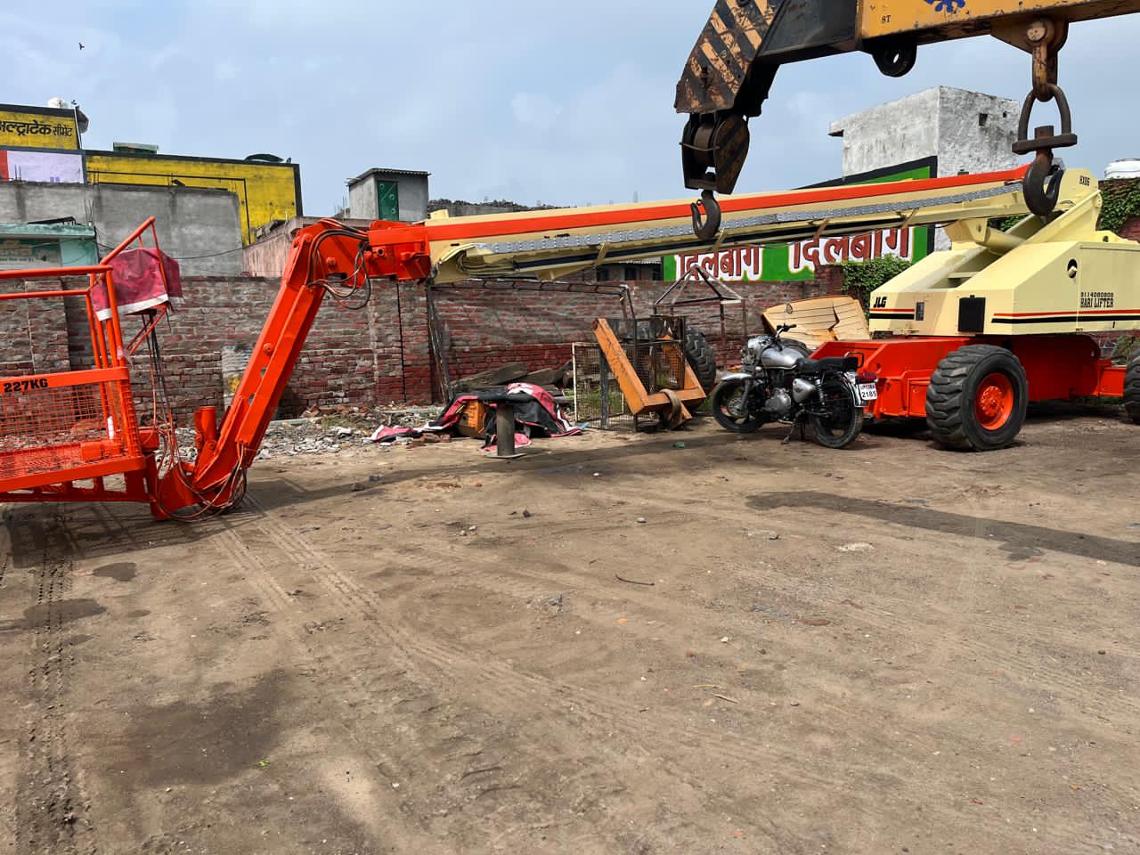 JLG BOOM LIFT 80HX 2002