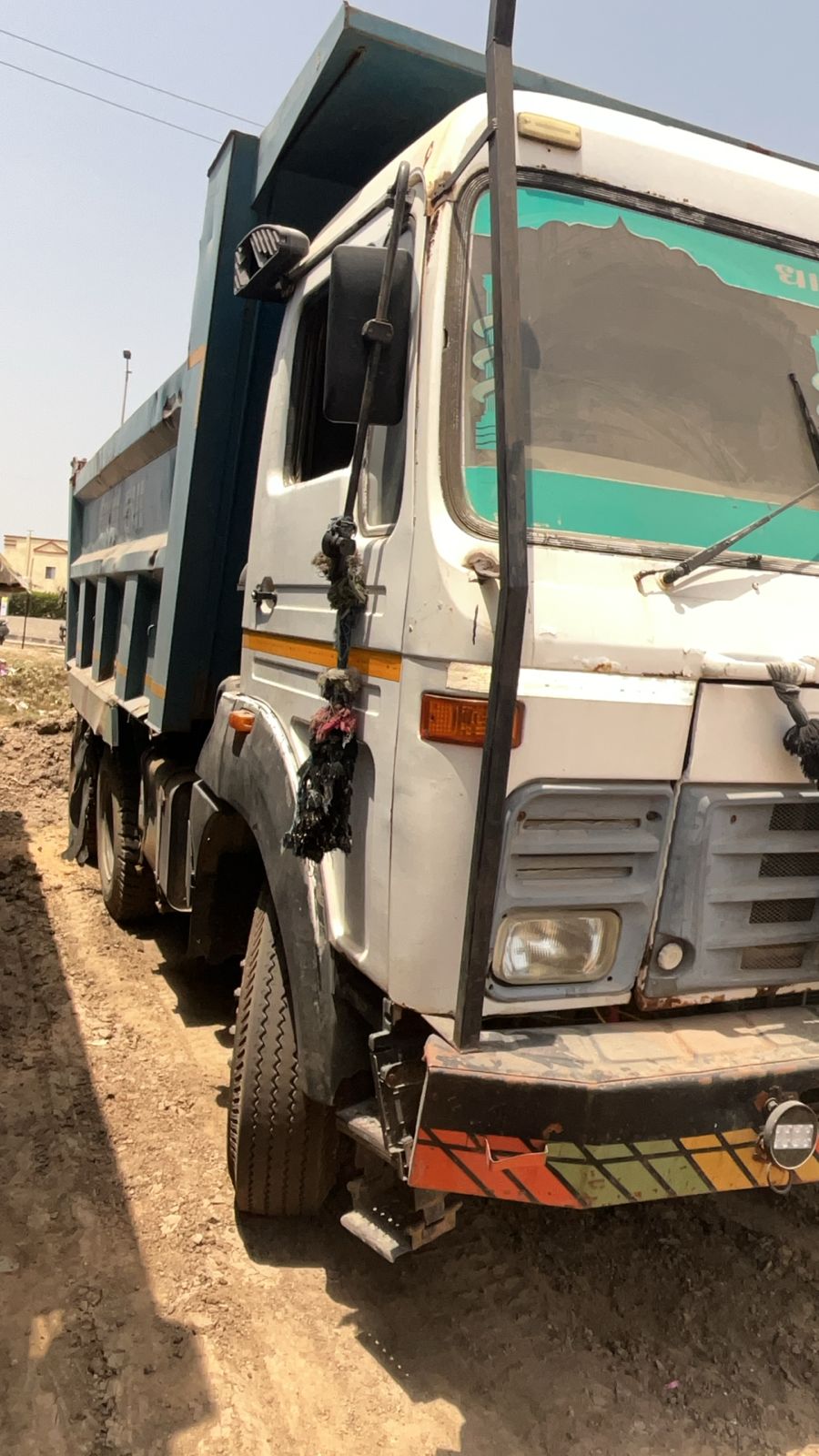 TATA SIGNA DUMP TRUCK 2518 2019