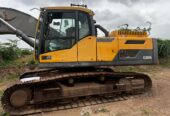 VOLVO EXCAVATORS EC300D 2015