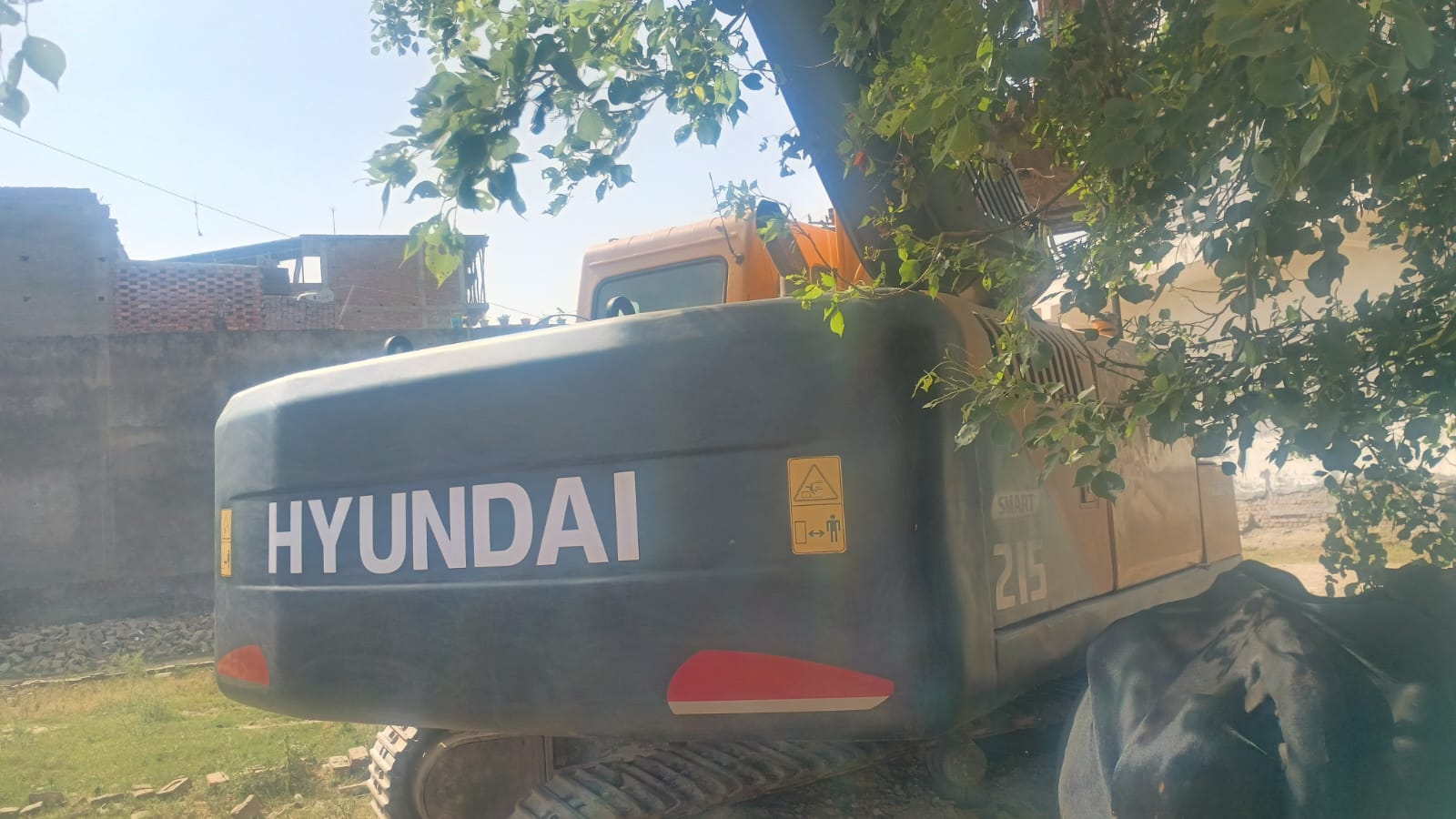 HYUNDAI EXCAVATOR R215 SMART 2020